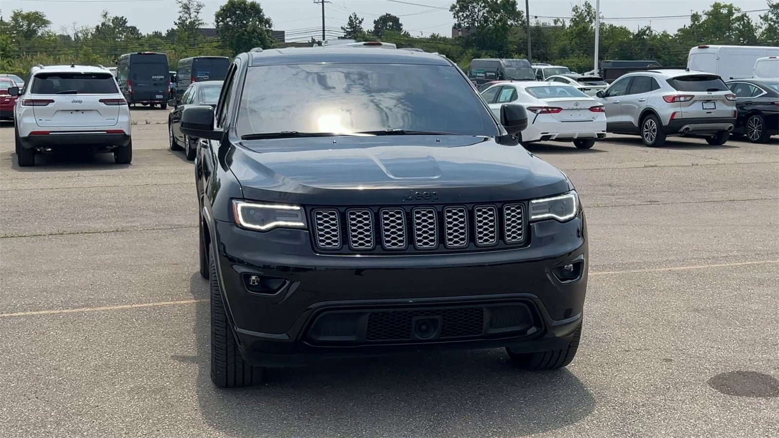 2020 Jeep Grand Cherokee Altitude 3