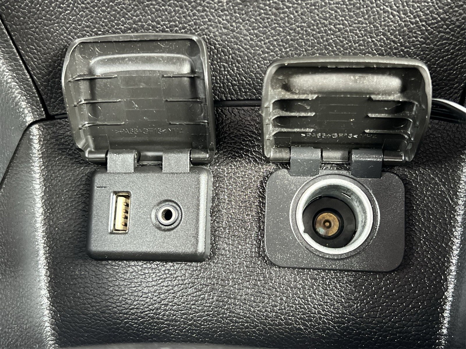 Thumbnail: 2017 Chevrolet Cruze - 32