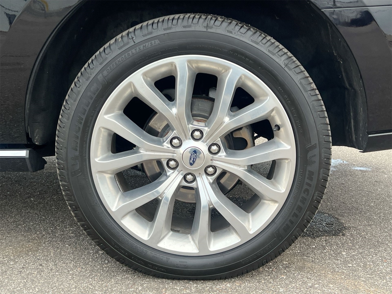 Thumbnail: 2019 Ford Expedition - 14