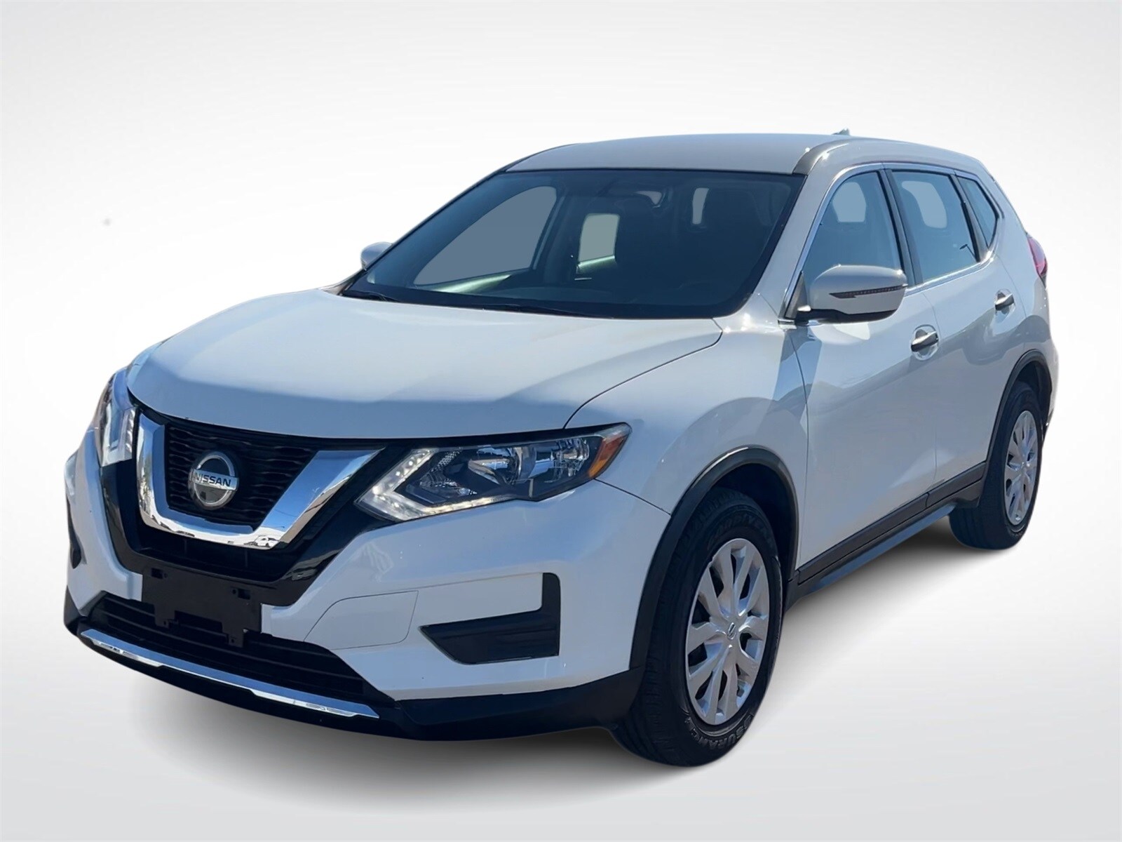 2019 Nissan Rogue S photo 3