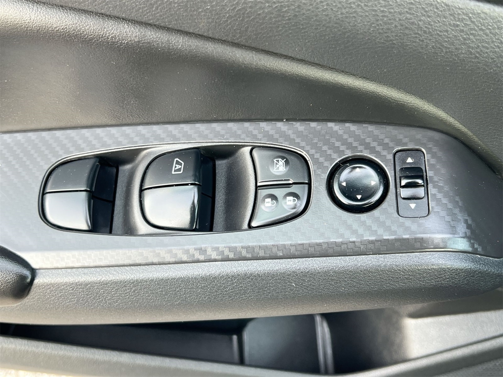 Thumbnail: 2023 Nissan Altima - 17