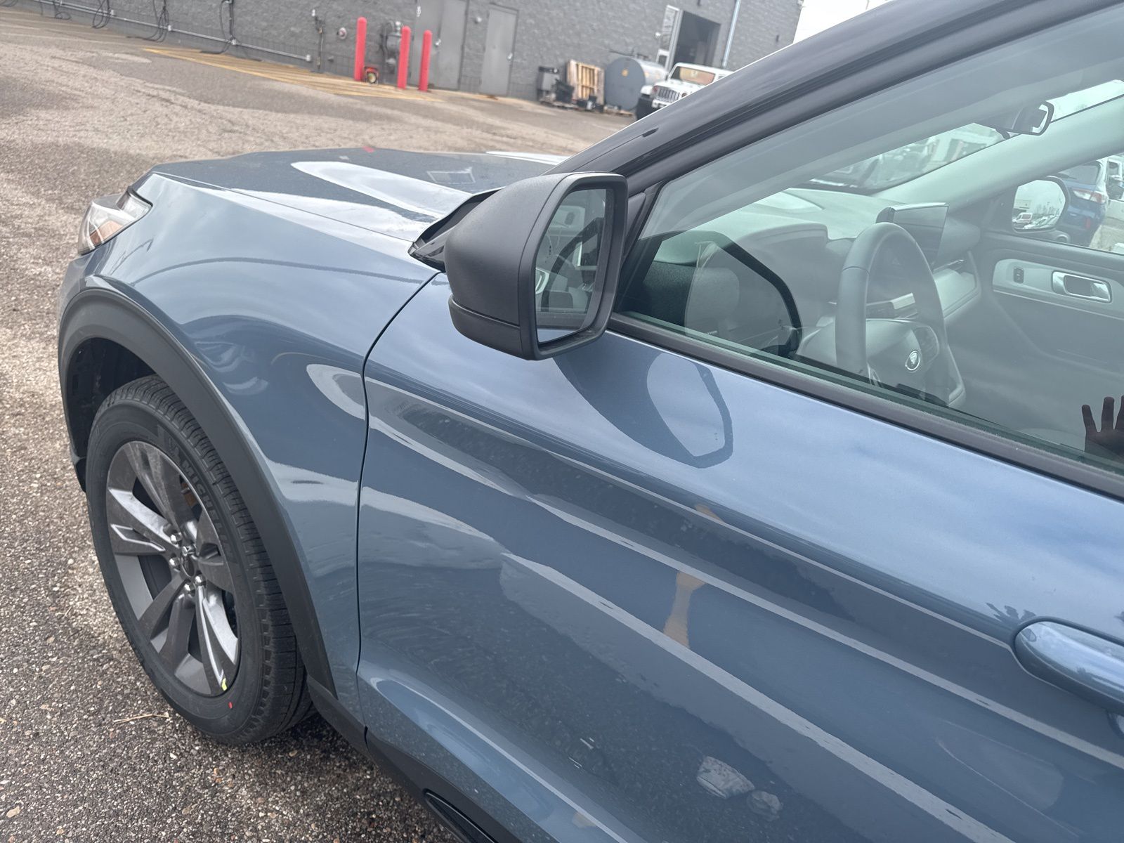 Thumbnail: 2026 Ford Explorer - 3