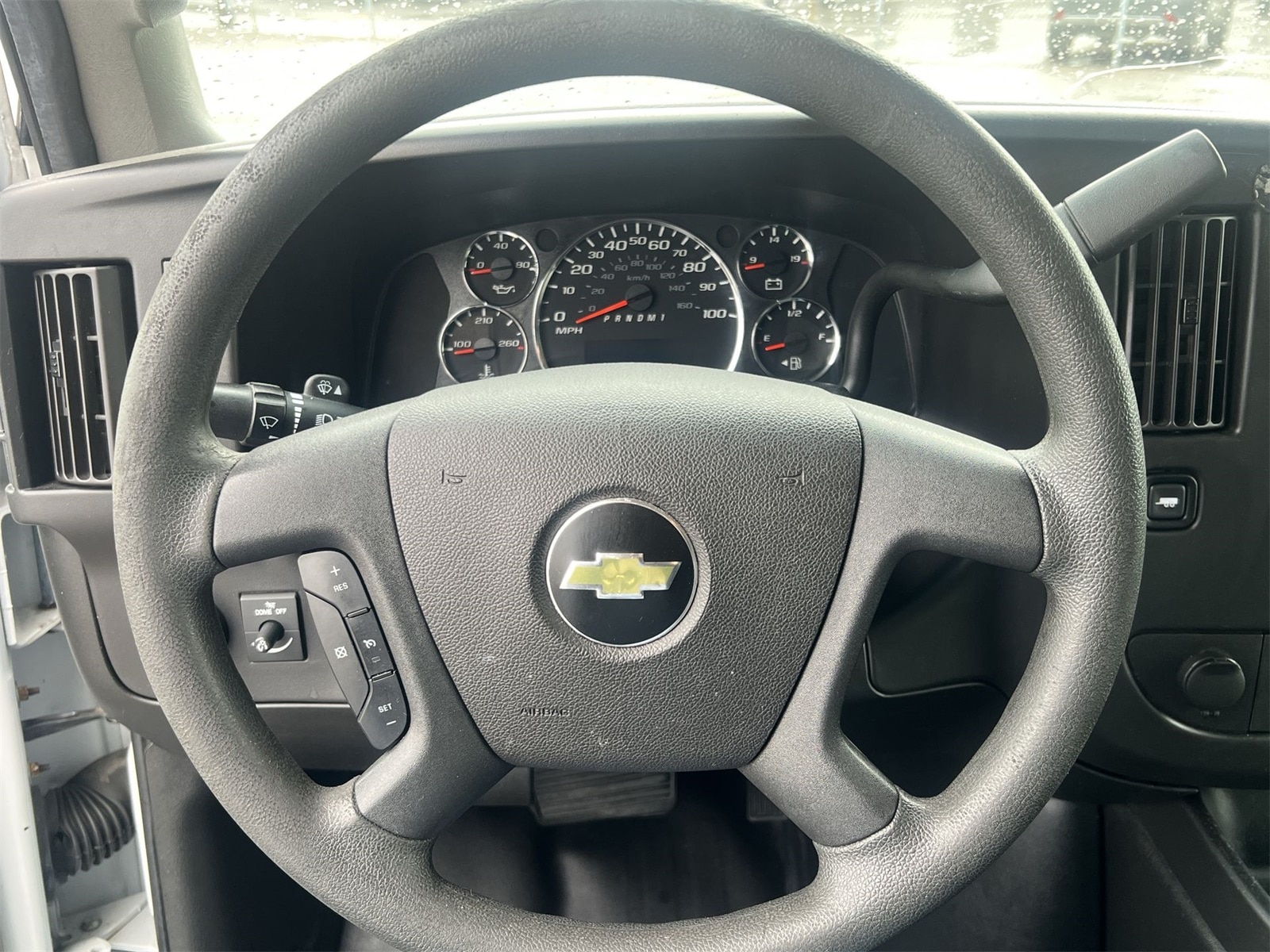 Thumbnail: 2017 Chevrolet Express - 20