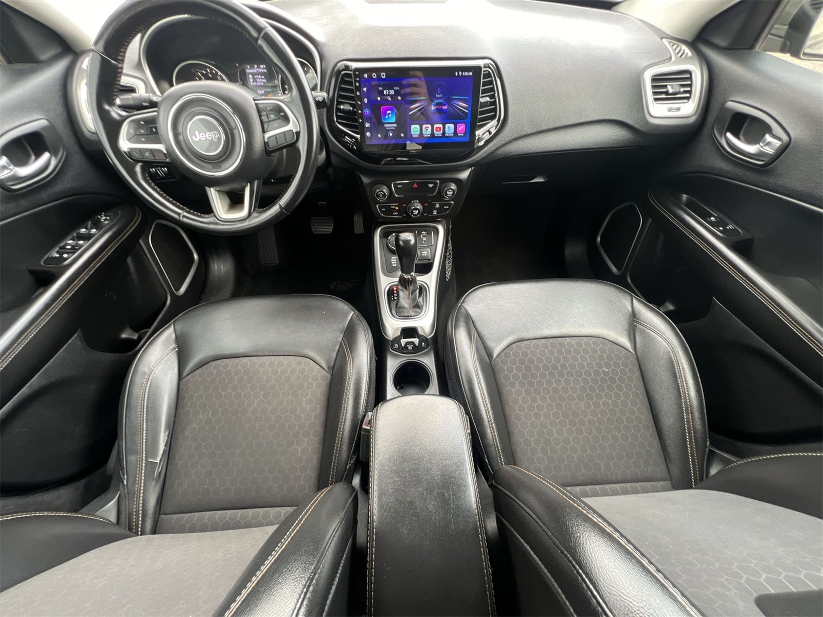 Thumbnail: 2019 Jeep Compass - 15