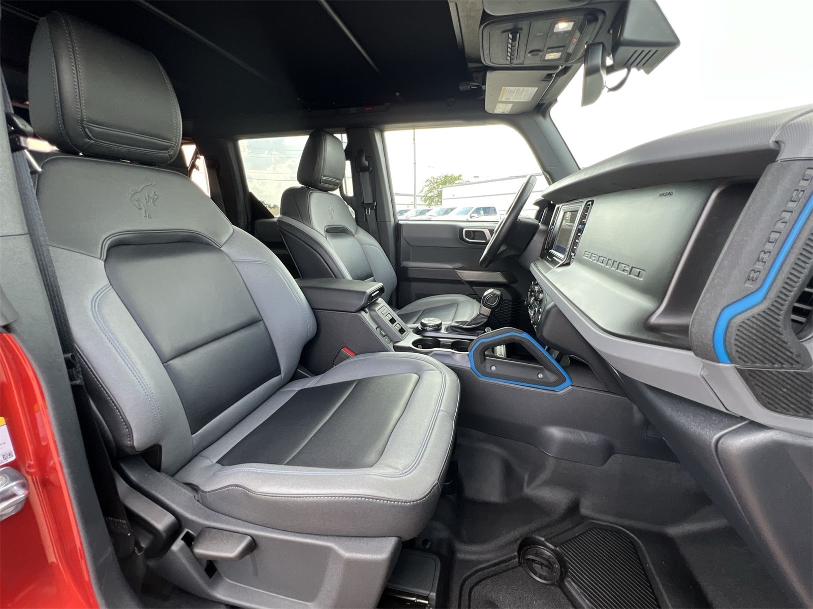 Thumbnail: 2022 Ford Bronco - 22