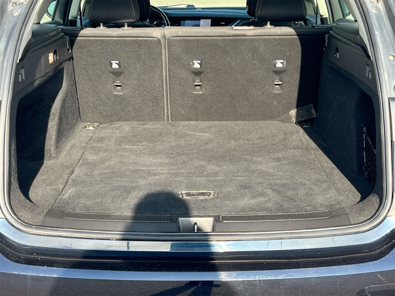 Thumbnail: 2018 Buick Regal - 34