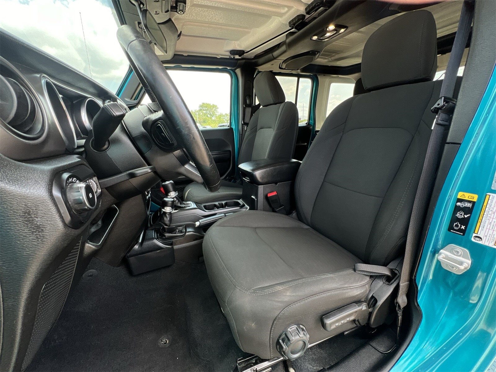 Thumbnail: 2020 Jeep Wrangler - 16