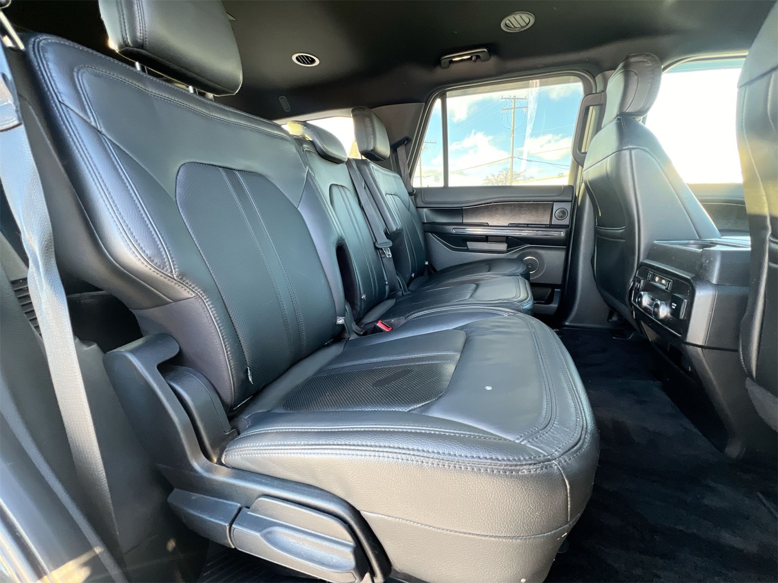 Thumbnail: 2018 Ford Expedition - 20