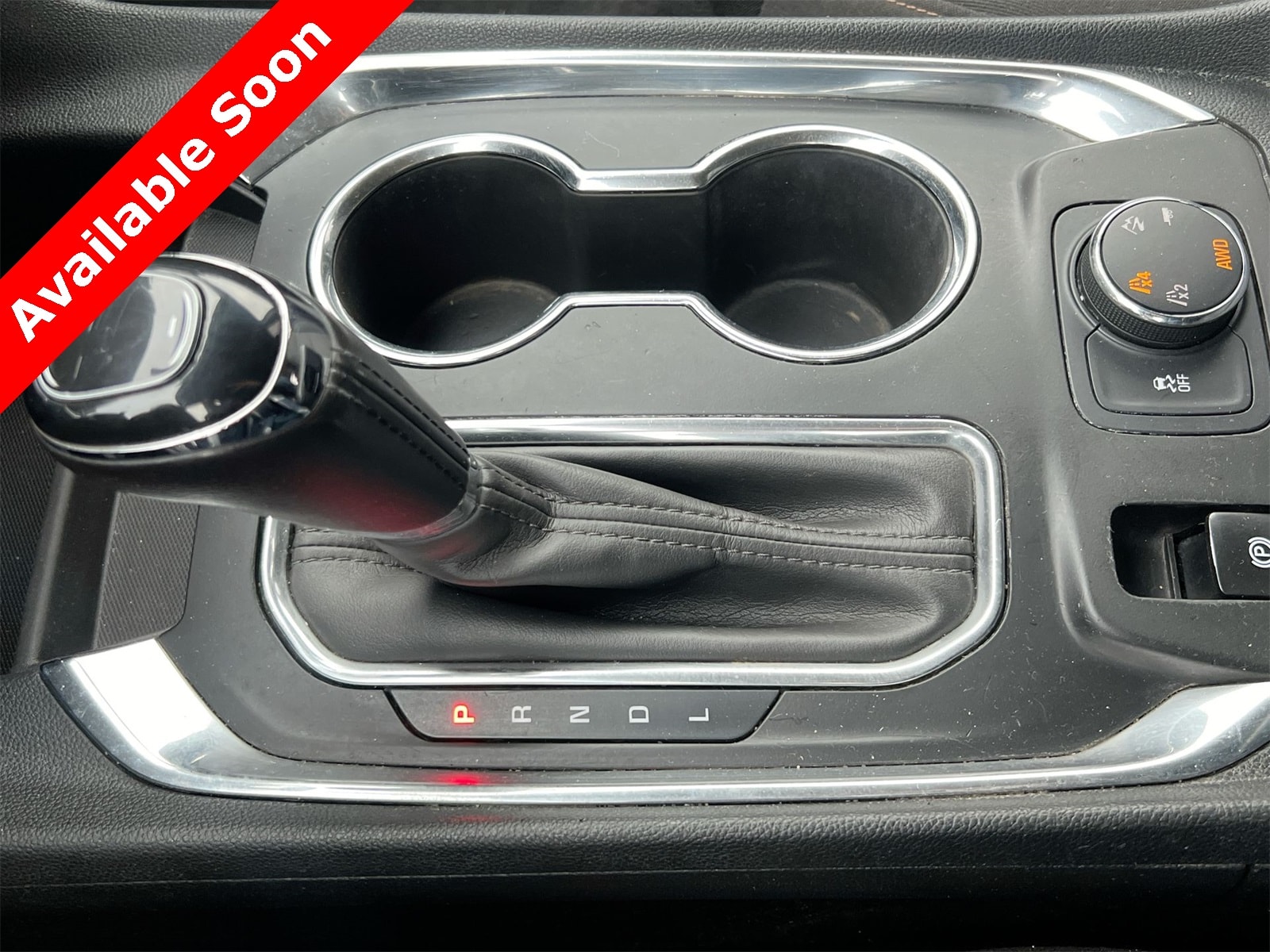 Thumbnail: 2018 Chevrolet Traverse - 32