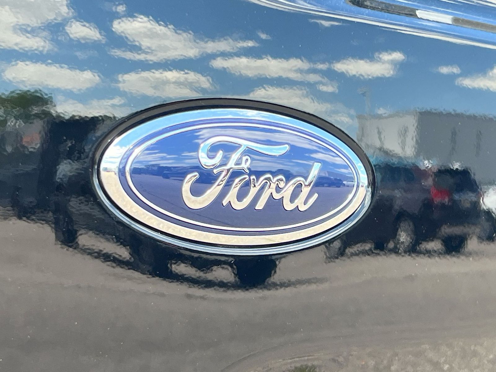 Thumbnail: 2024 Ford Bronco Sport - 13