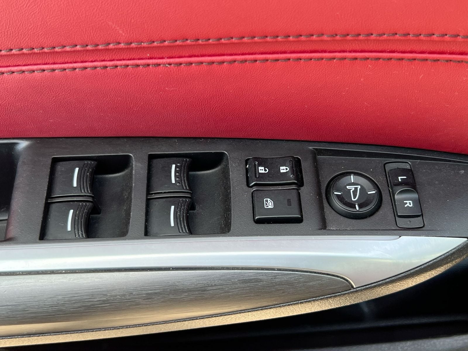 Thumbnail: 2020 Acura TLX - 17