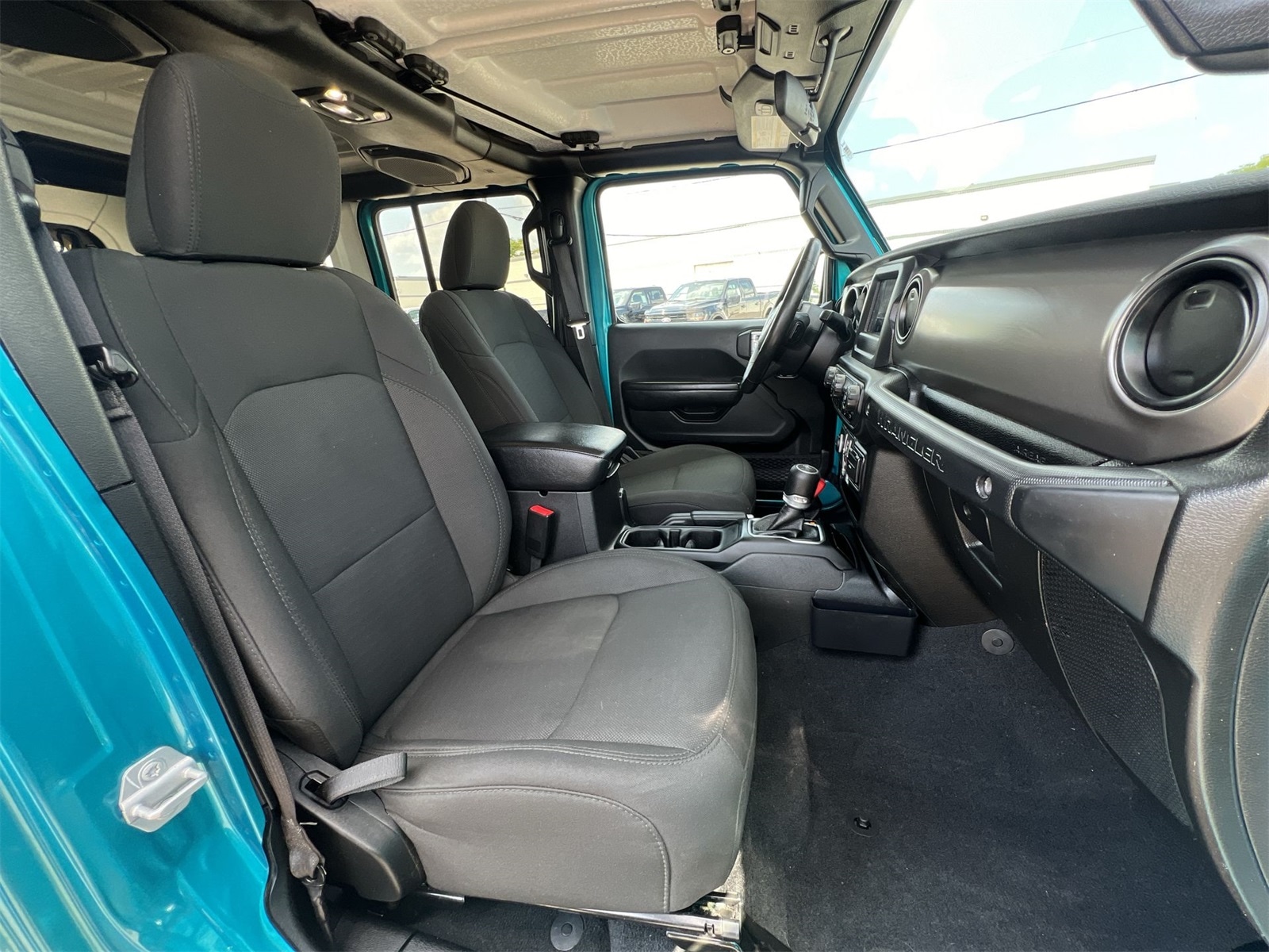 Thumbnail: 2020 Jeep Wrangler - 21