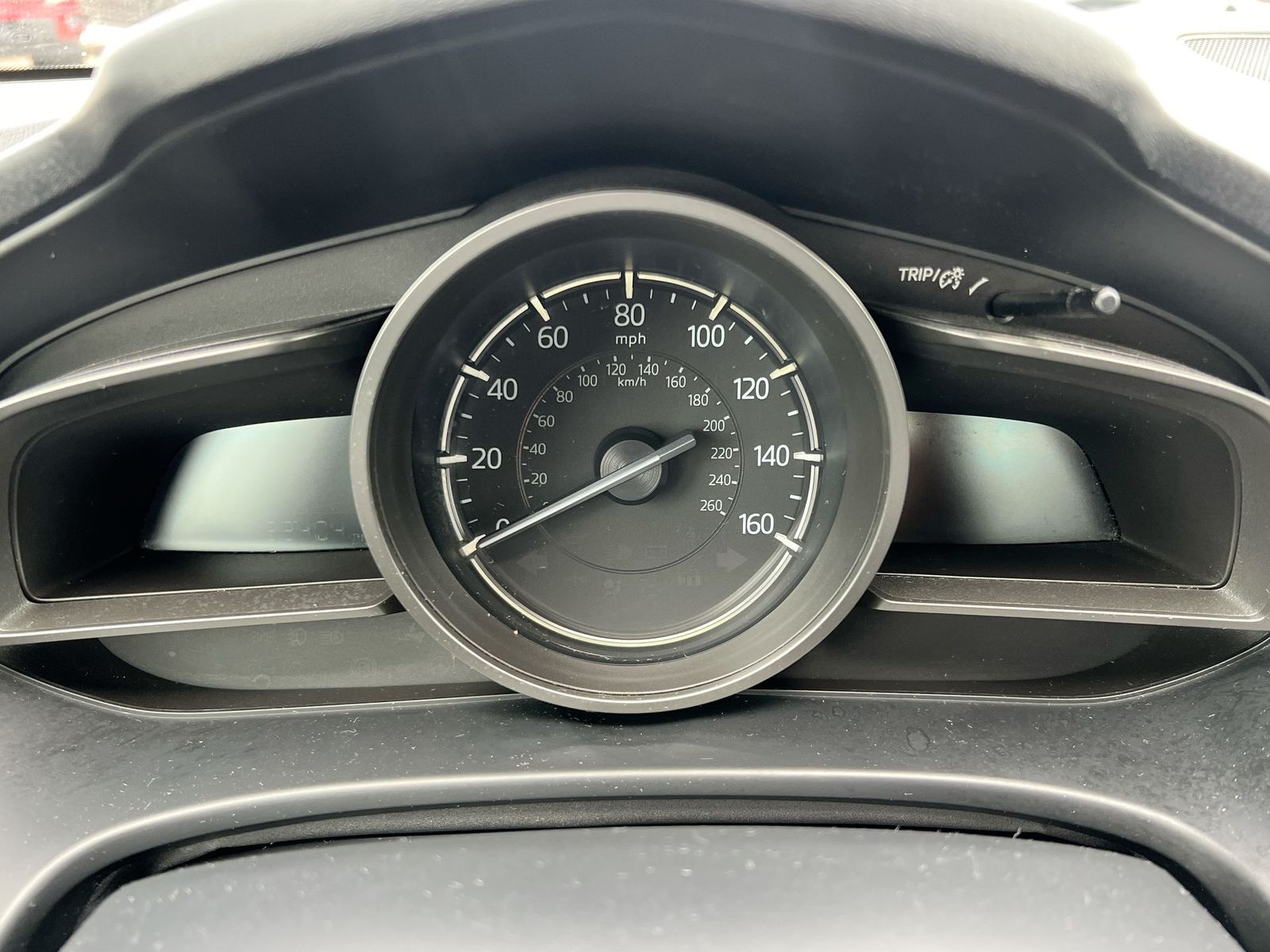 Thumbnail: 2017 Mazda Mazda3 - 32