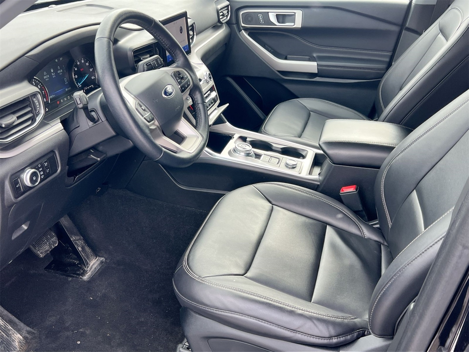 Thumbnail: 2023 Ford Explorer - 10