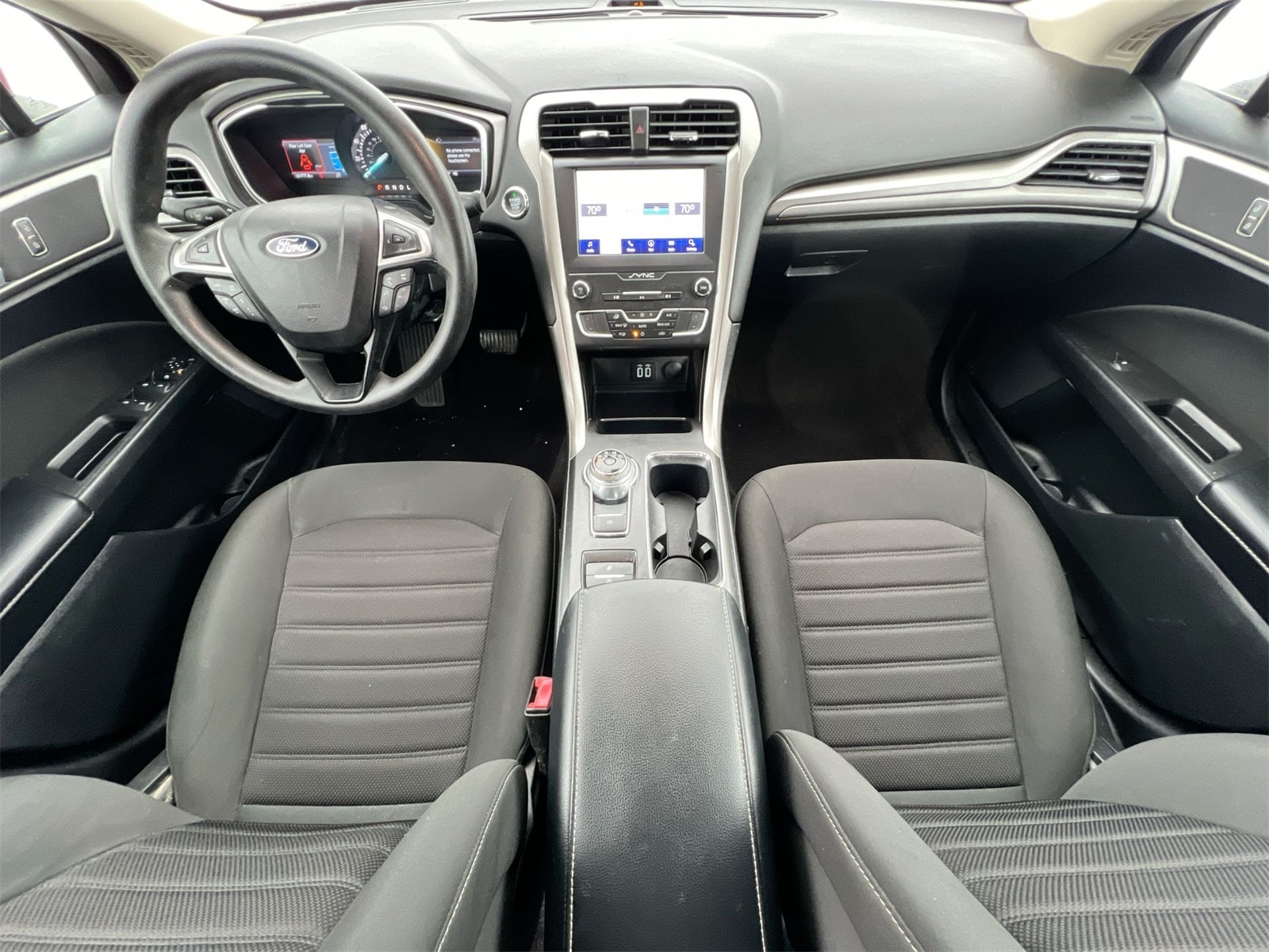 Thumbnail: 2020 Ford Fusion - 15