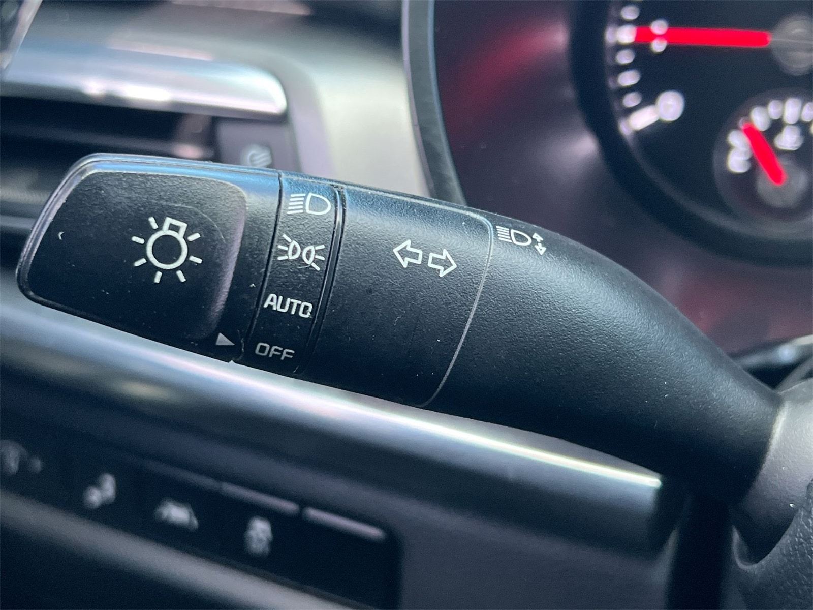 Thumbnail: 2022 Kia Telluride - 26