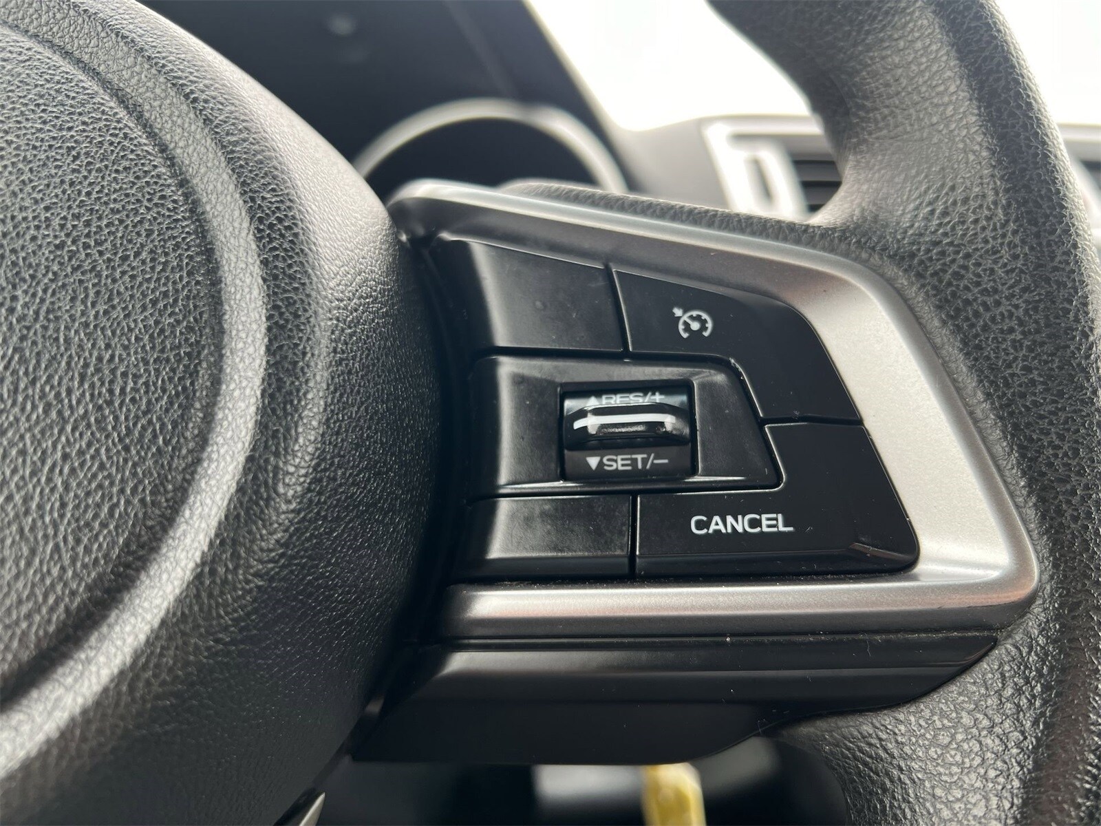 Thumbnail: 2018 Subaru Legacy - 25