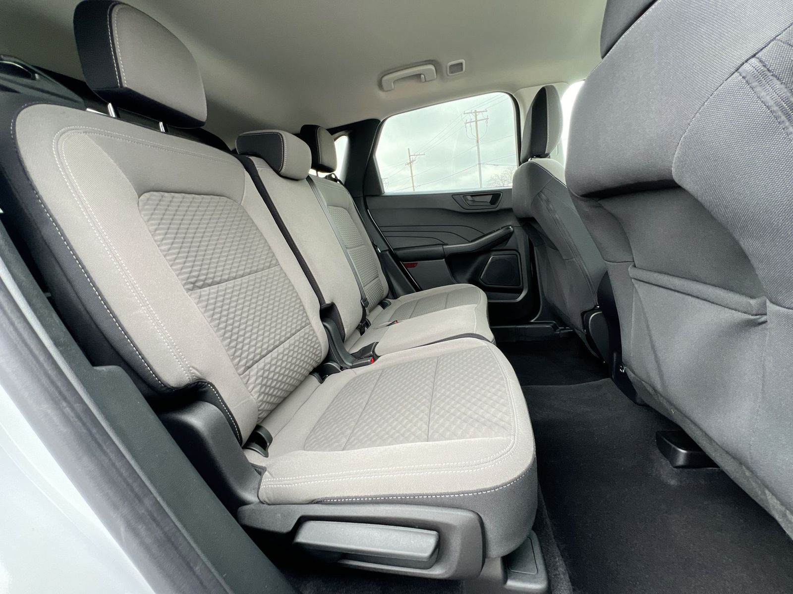 Thumbnail: 2022 Ford Escape - 20