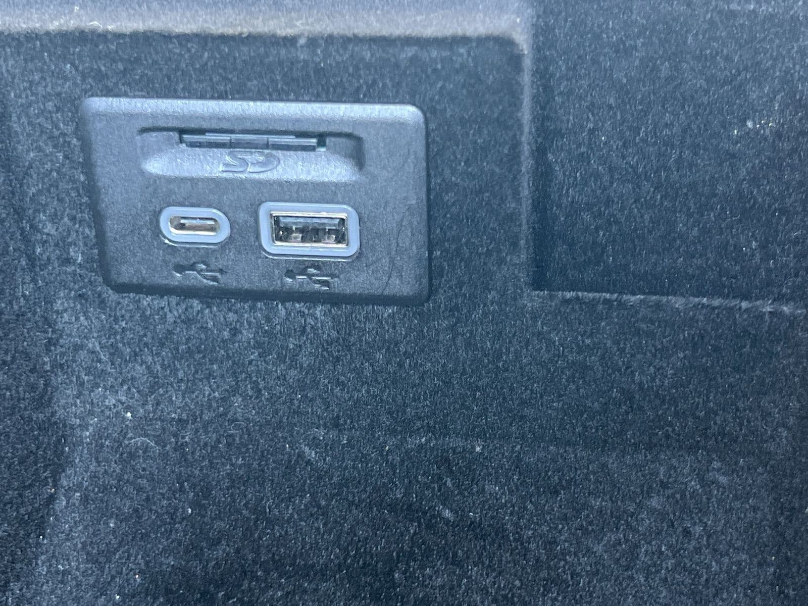 Thumbnail: 2019 Cadillac CT6 - 30