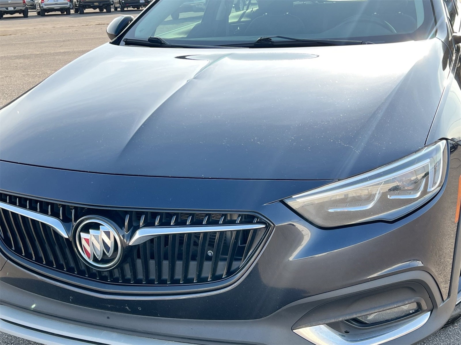 Thumbnail: 2018 Buick Regal - 11