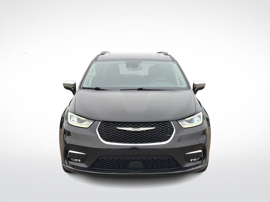 Used 2021 Chrysler Pacifica Limited Minivan/Van