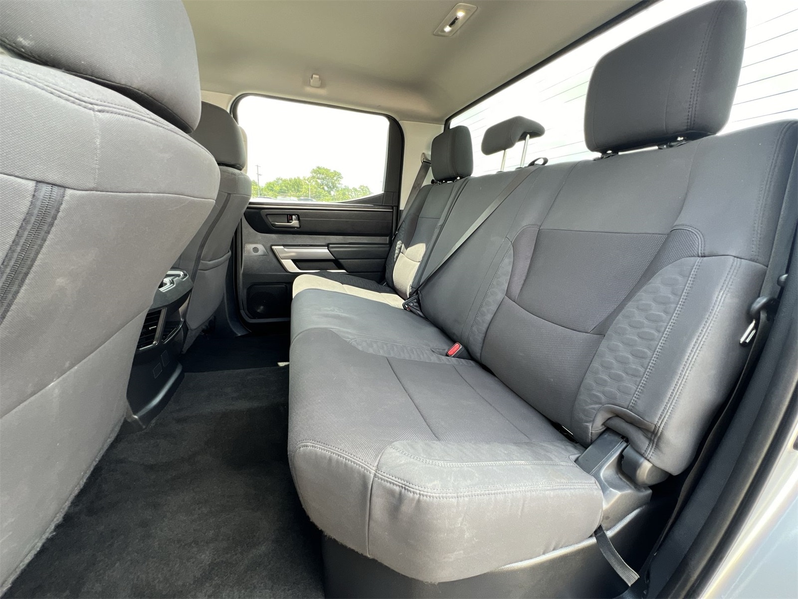 Thumbnail: 2022 Toyota Tundra - 20