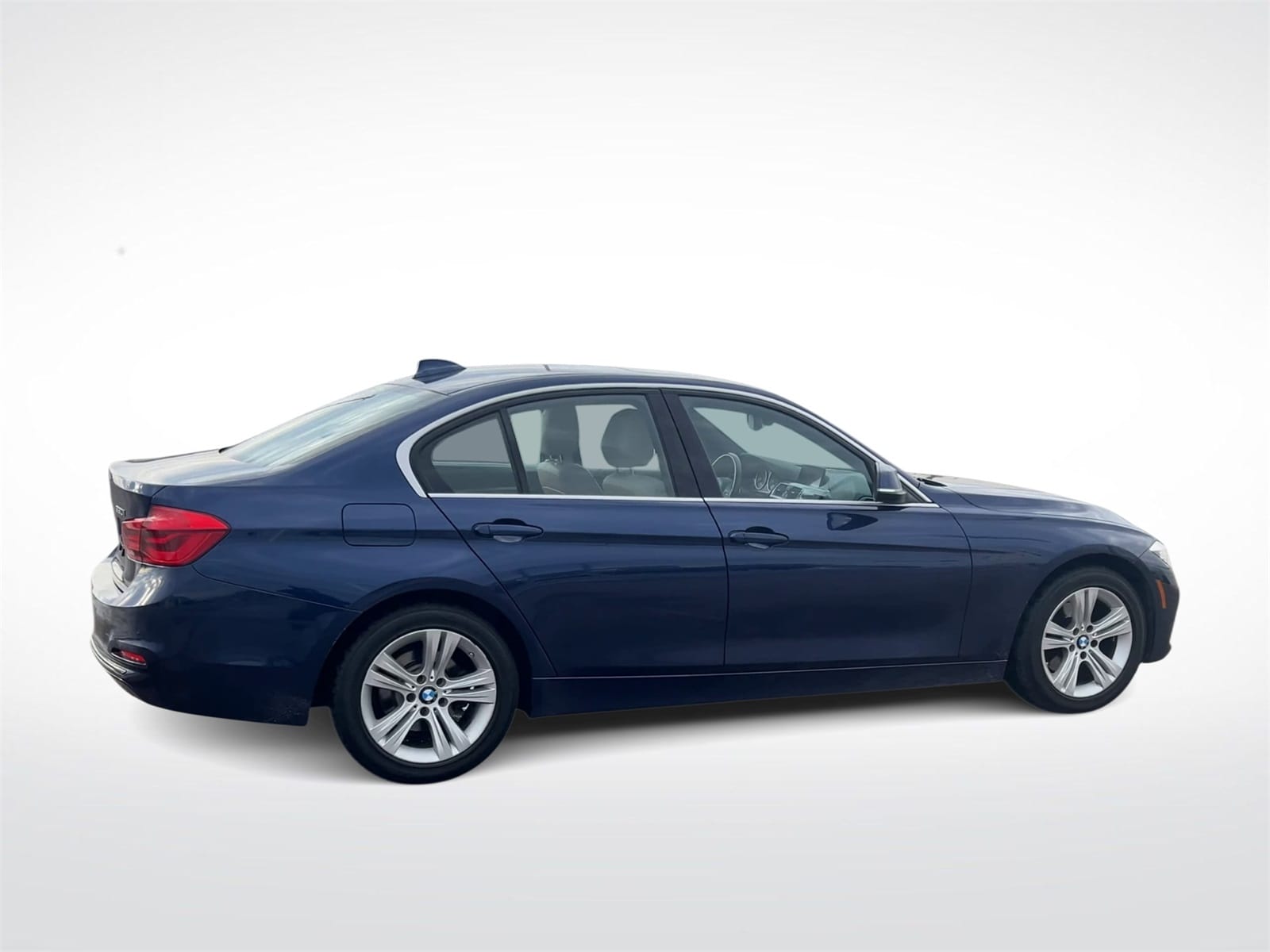 Thumbnail: 2017 BMW 3 Series - 9