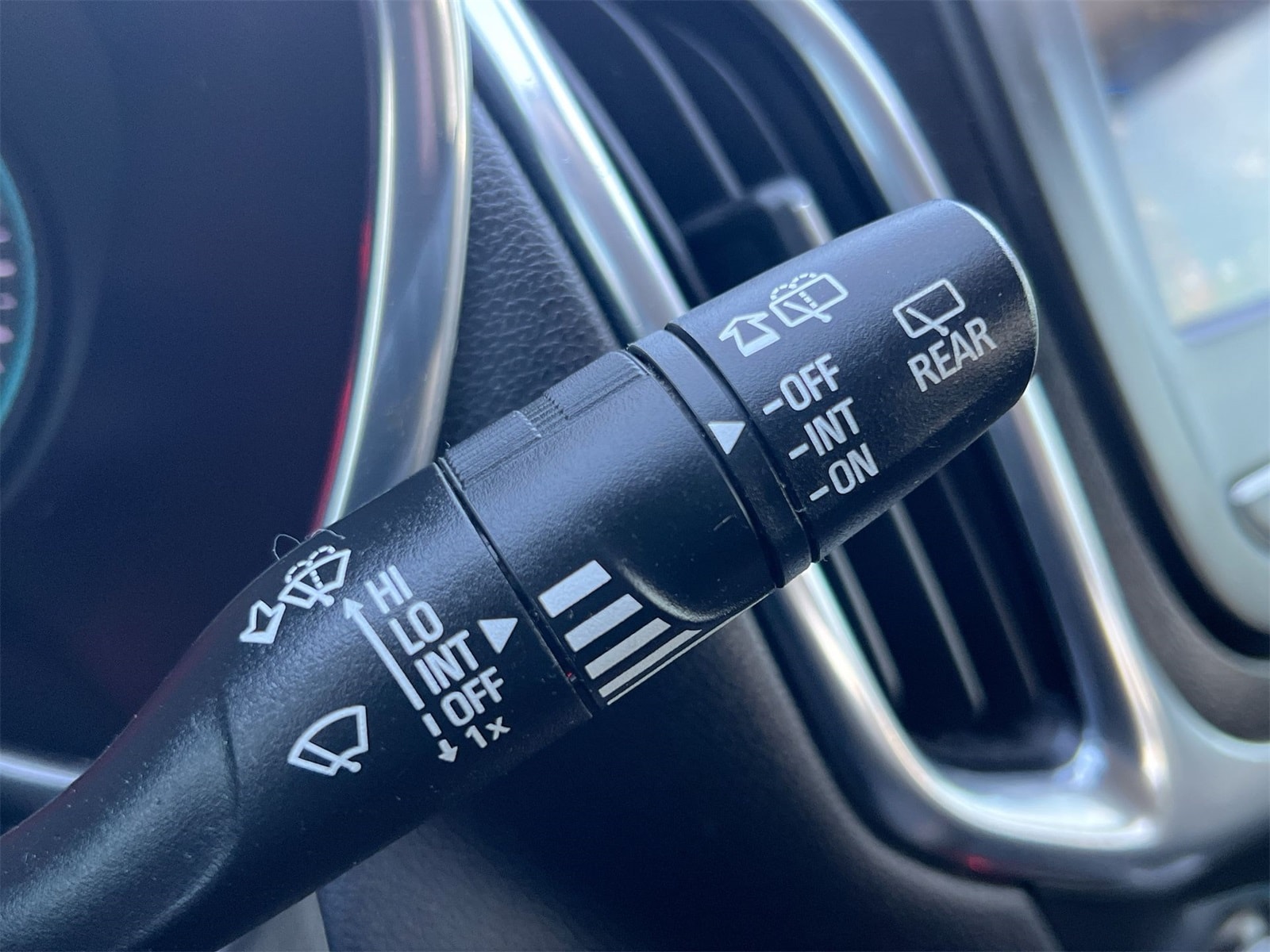 Thumbnail: 2019 Chevrolet Equinox - 26