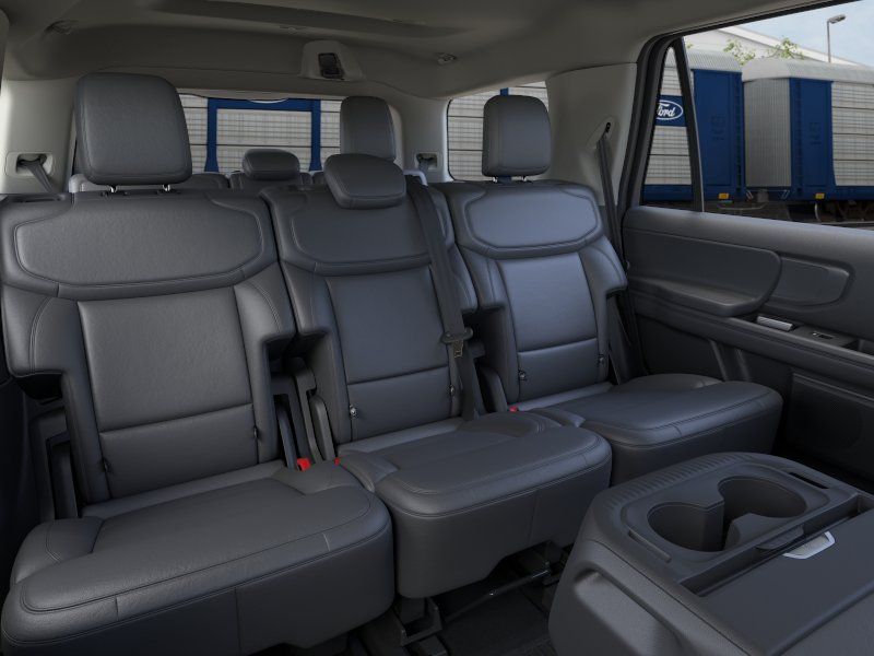 Thumbnail: 2026 Ford Expedition - 11