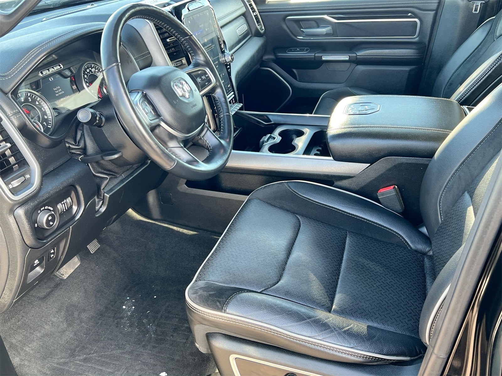 Thumbnail: 2020 RAM 1500 - 10