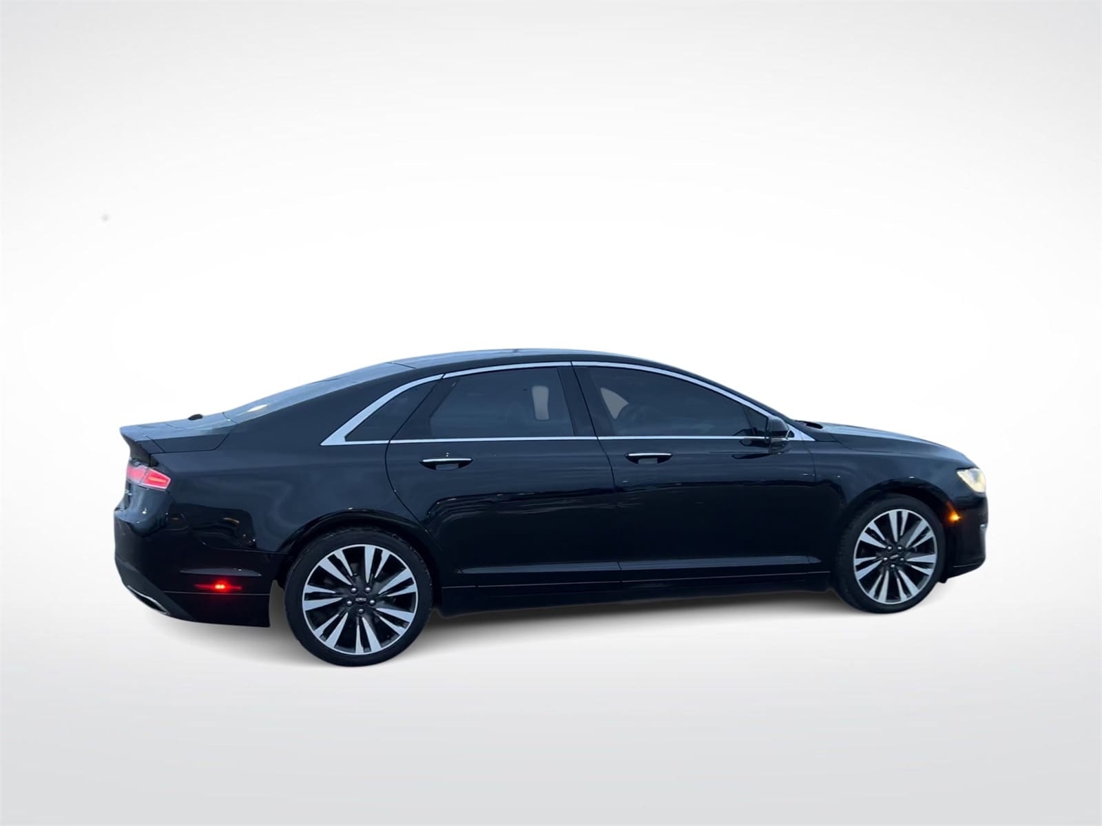 Thumbnail: 2018 Lincoln MKZ - 9