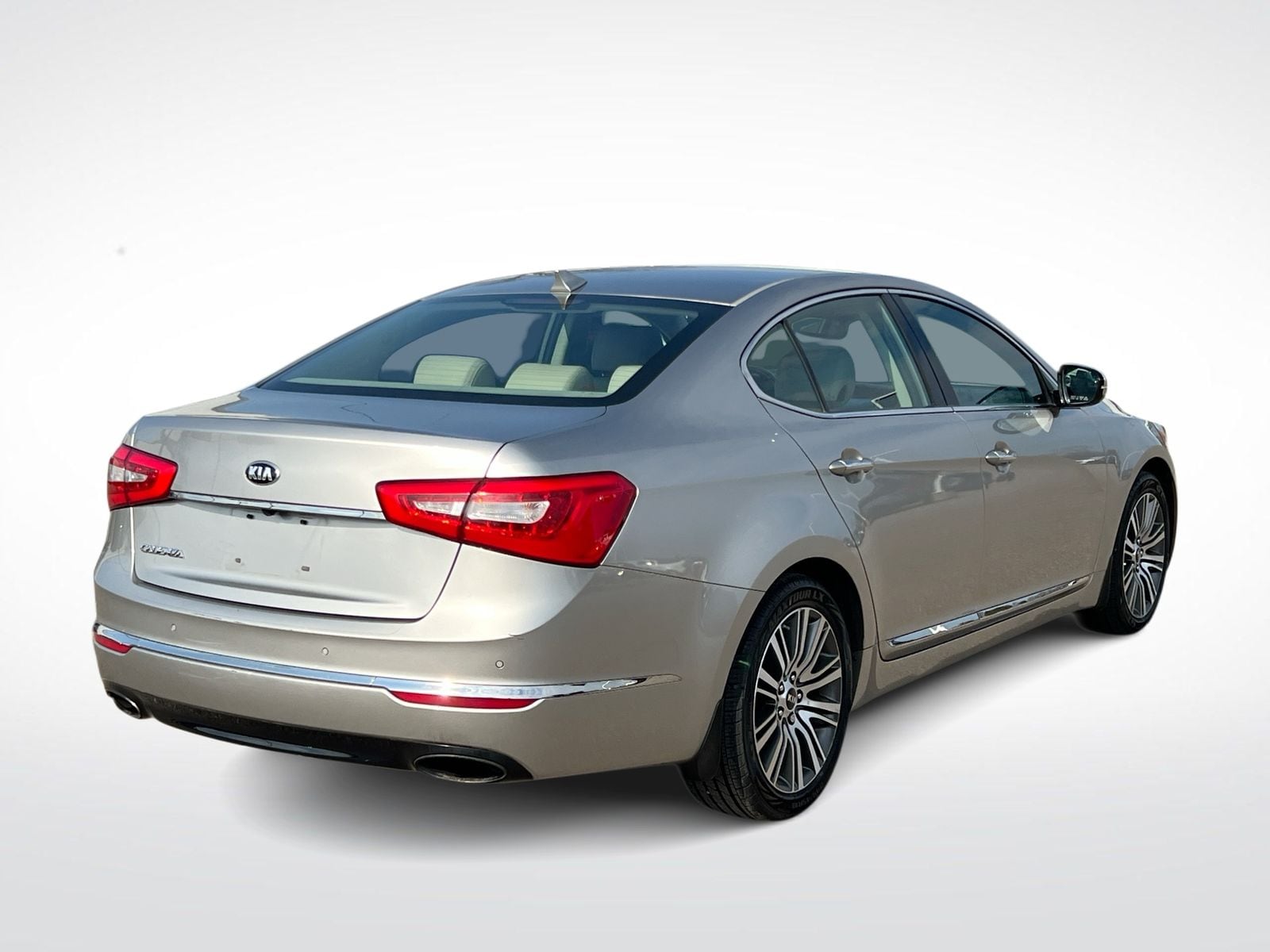 Thumbnail: 2014 Kia Cadenza - 8