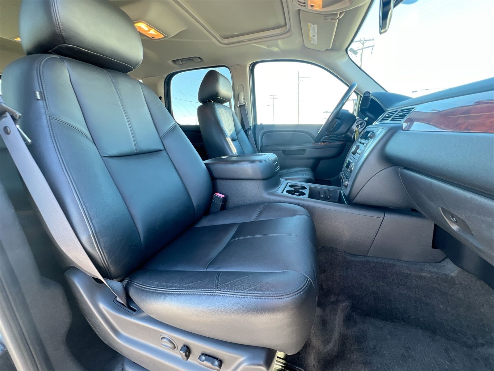 Thumbnail: 2012 GMC Yukon - 21