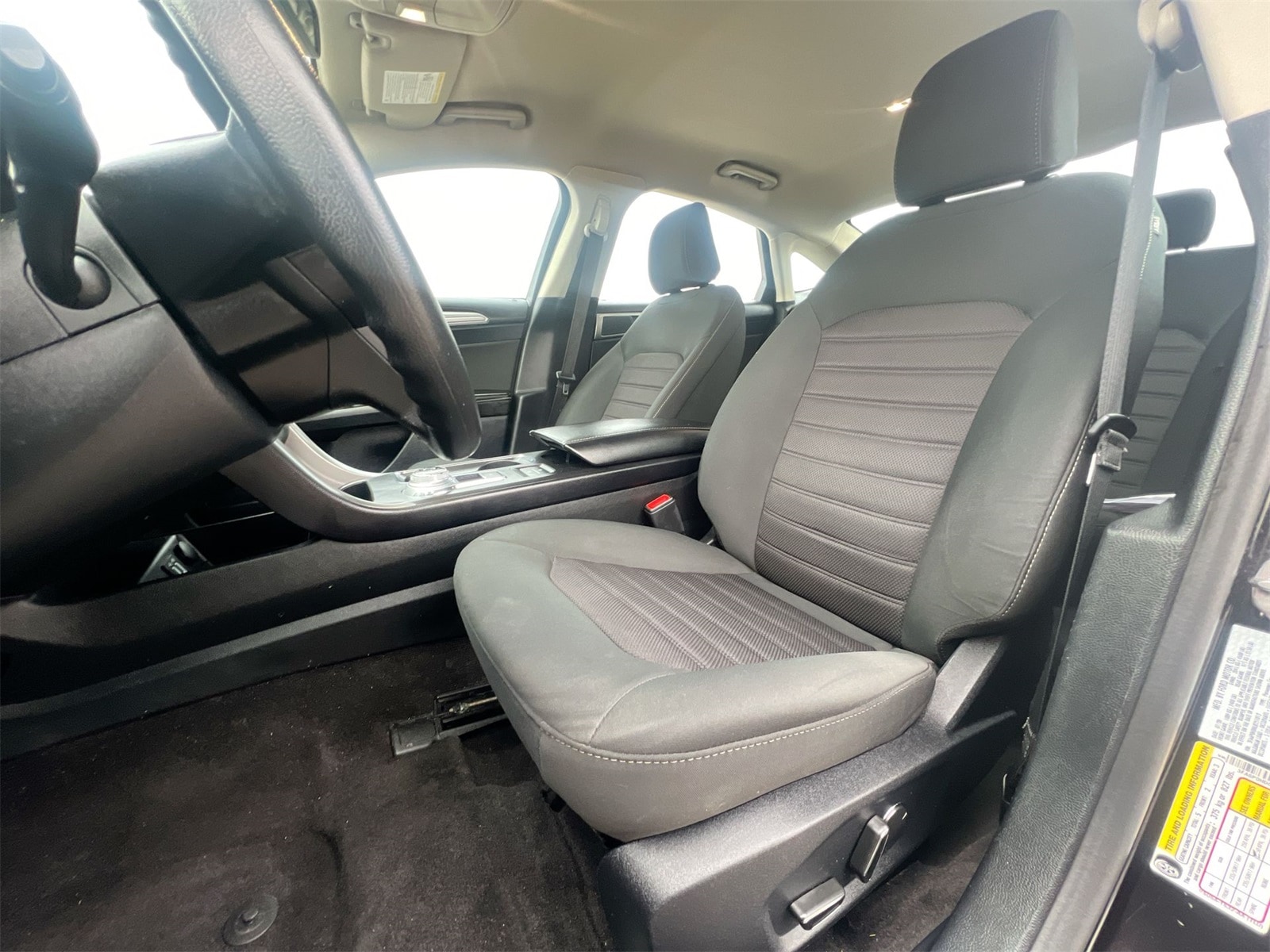 Thumbnail: 2020 Ford Fusion - 16