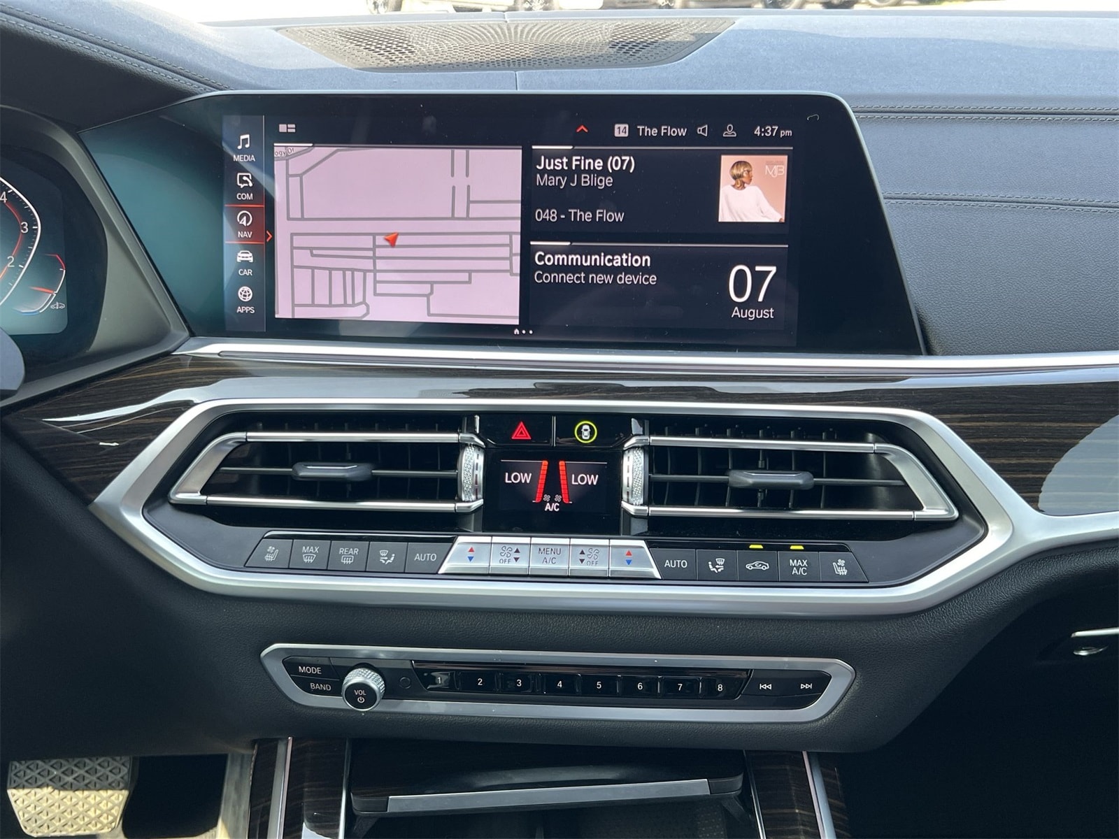 Thumbnail: 2021 BMW X7 - 28