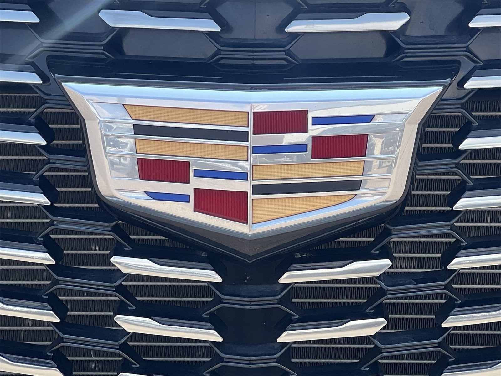 Thumbnail: 2023 Cadillac XT5 - 12