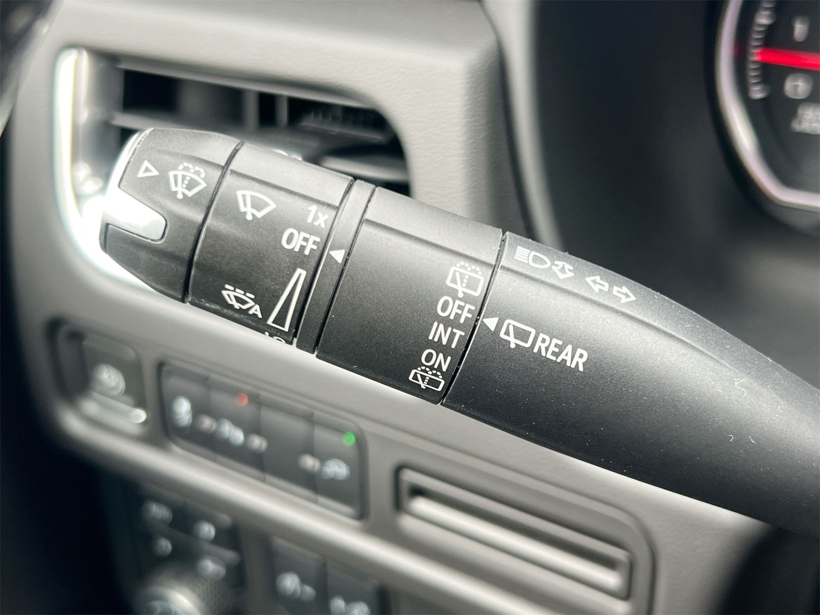 Thumbnail: 2021 Chevrolet Suburban - 25