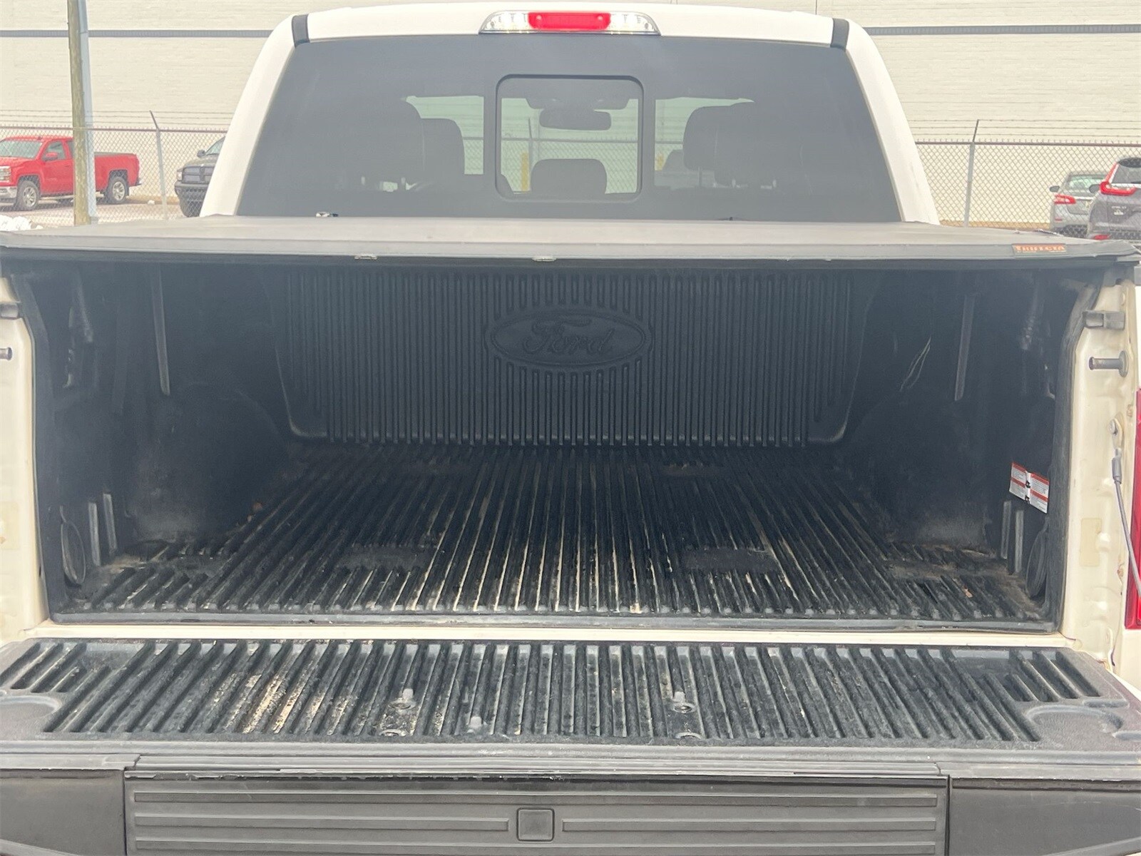 Thumbnail: 2015 Ford F-150 - 33