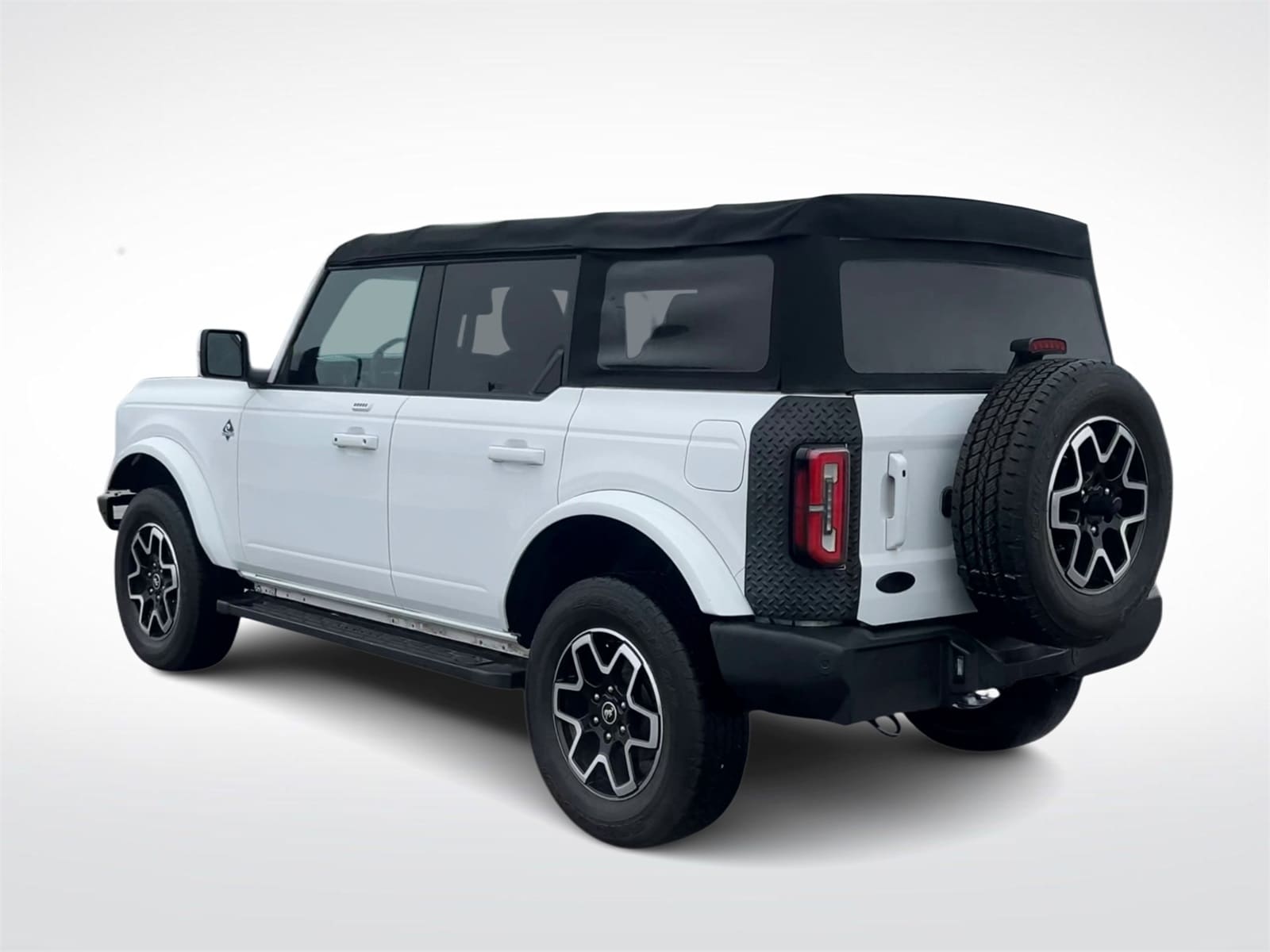 Thumbnail: 2022 Ford Bronco - 7