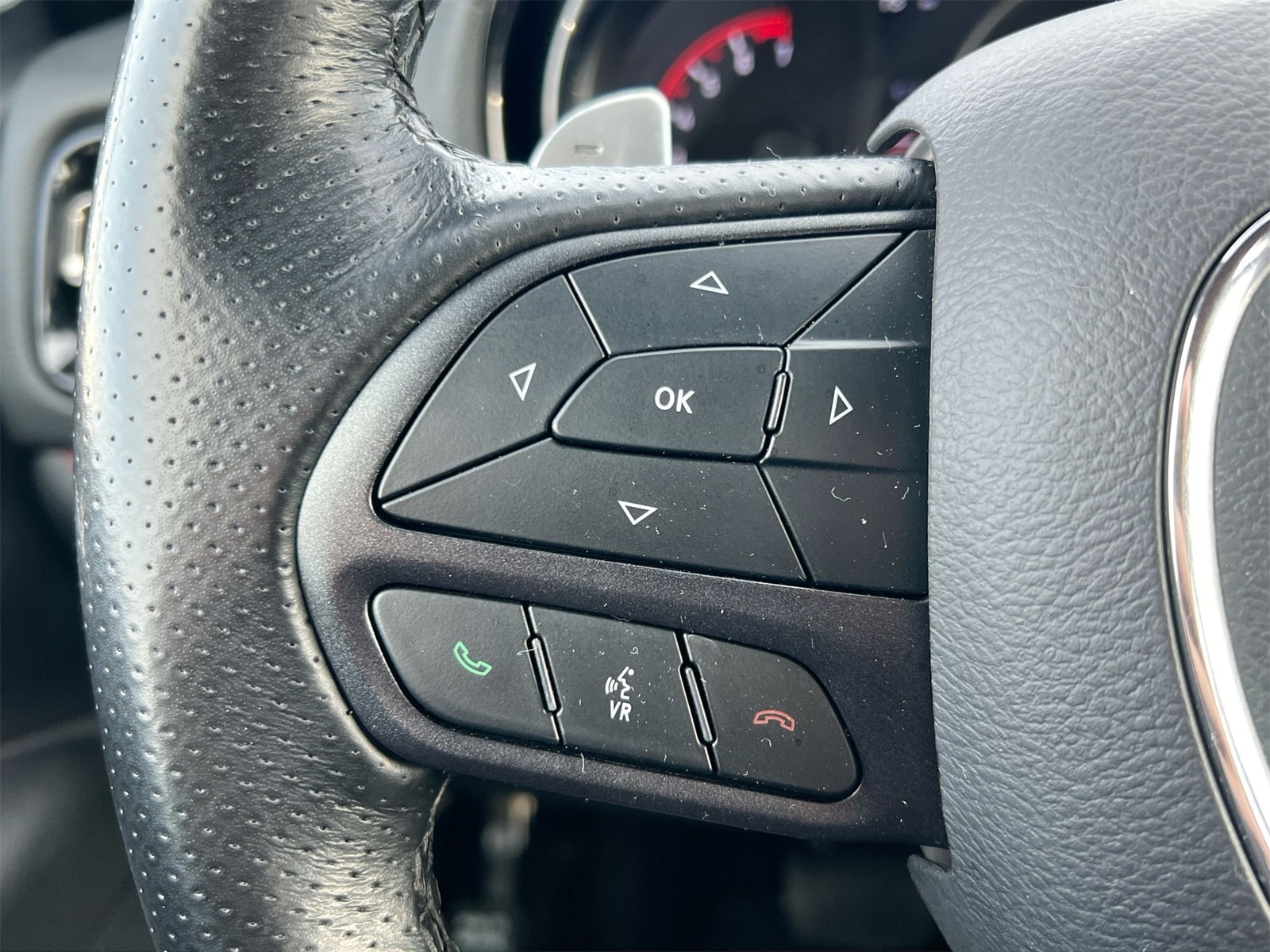 Thumbnail: 2023 Dodge Durango - 23