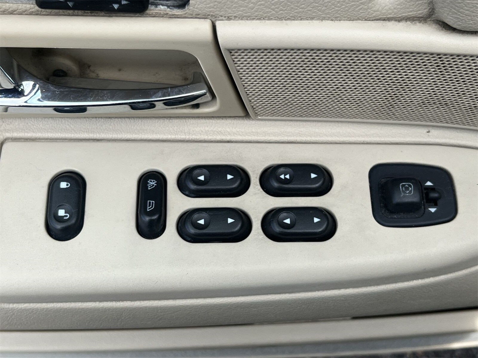 Thumbnail: 2006 Mercury Grand Marquis - 17