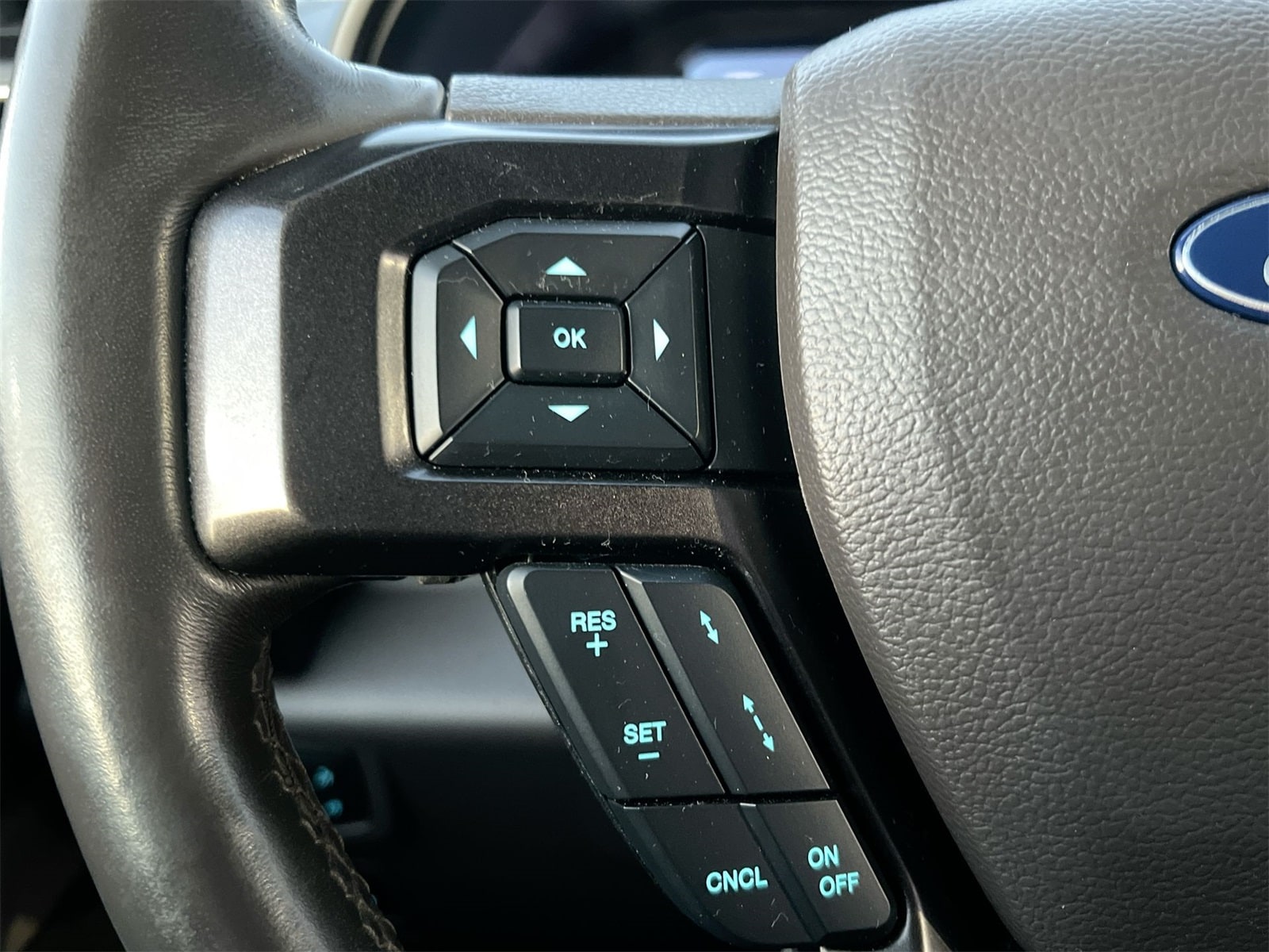 Thumbnail: 2021 Ford Expedition - 22