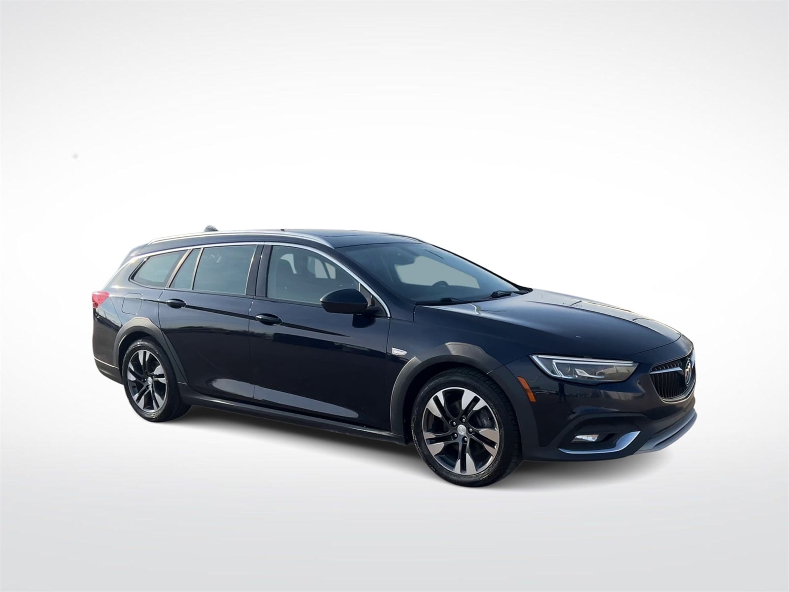 Thumbnail: 2018 Buick Regal - 2