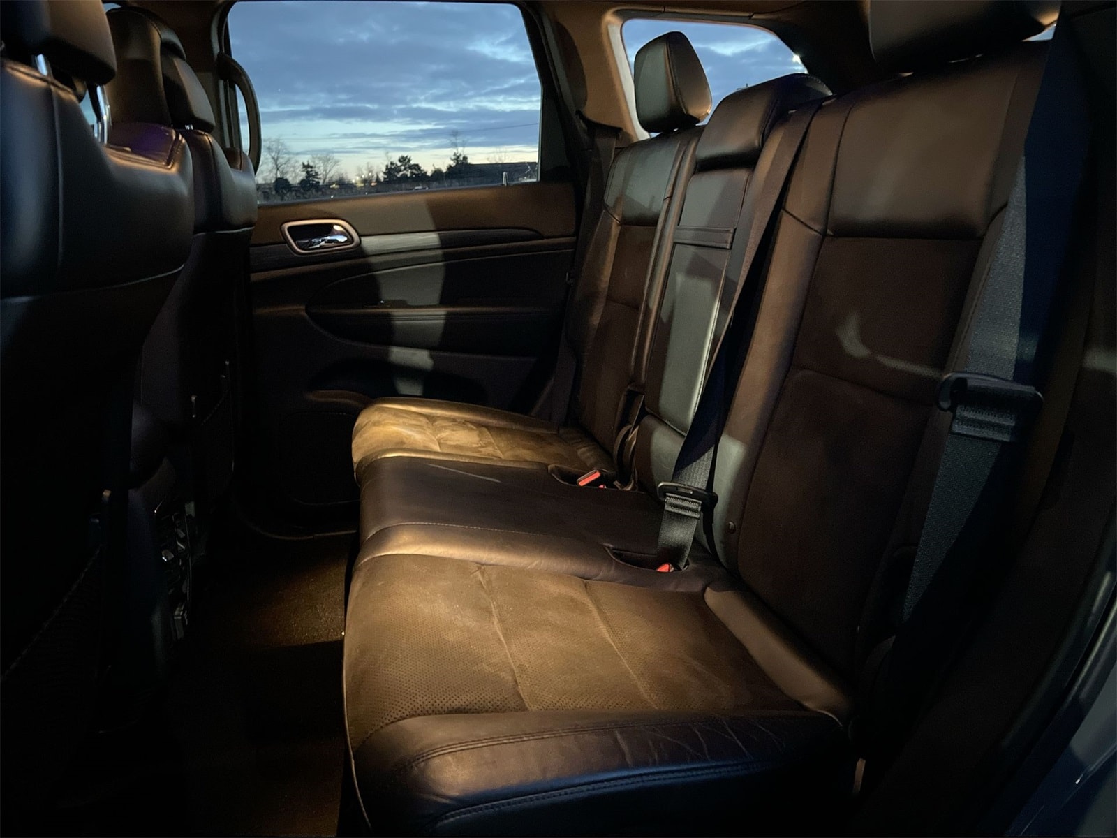 Thumbnail: 2020 Jeep Grand Cherokee - 19