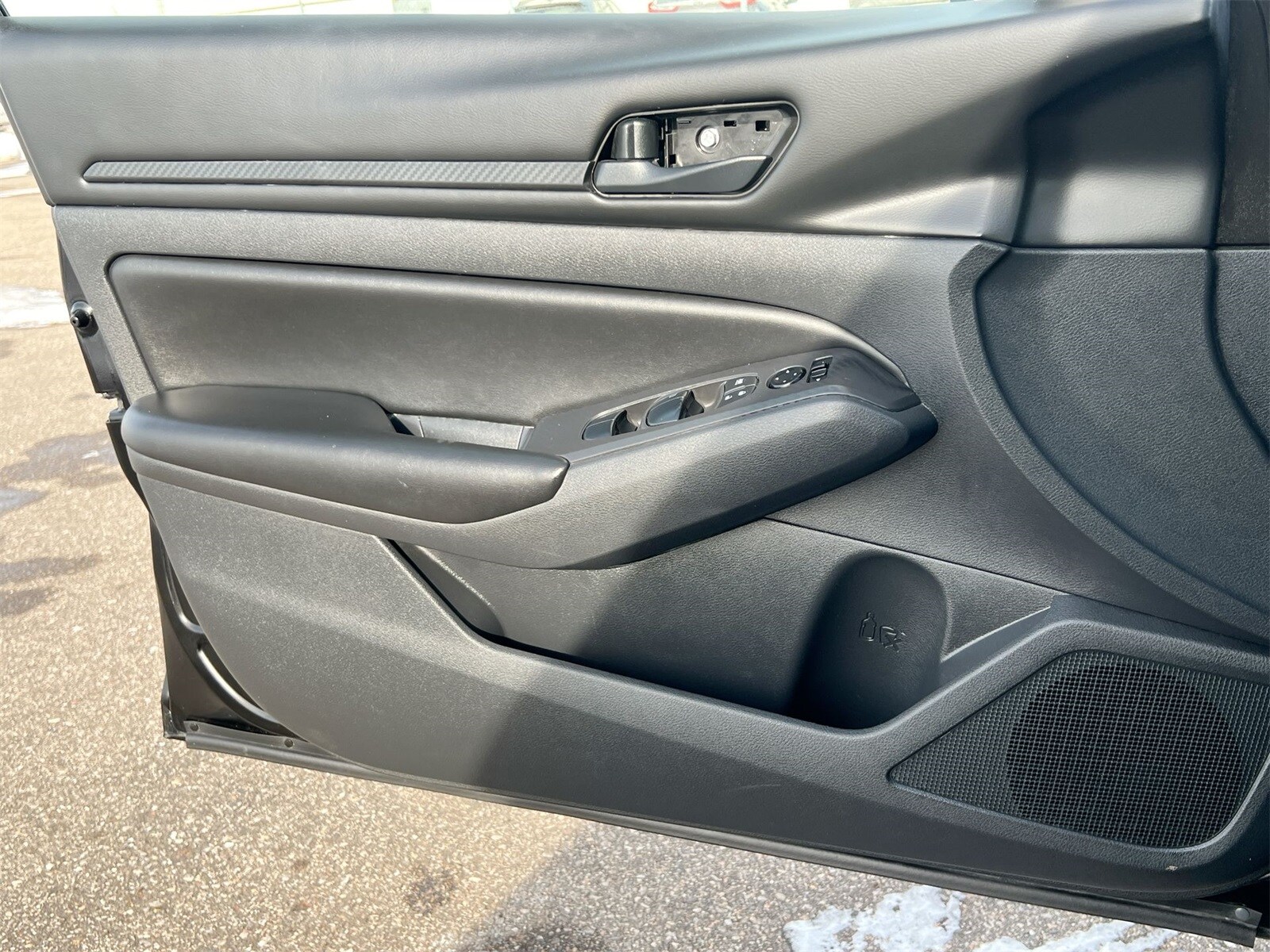 Thumbnail: 2023 Nissan Altima - 30