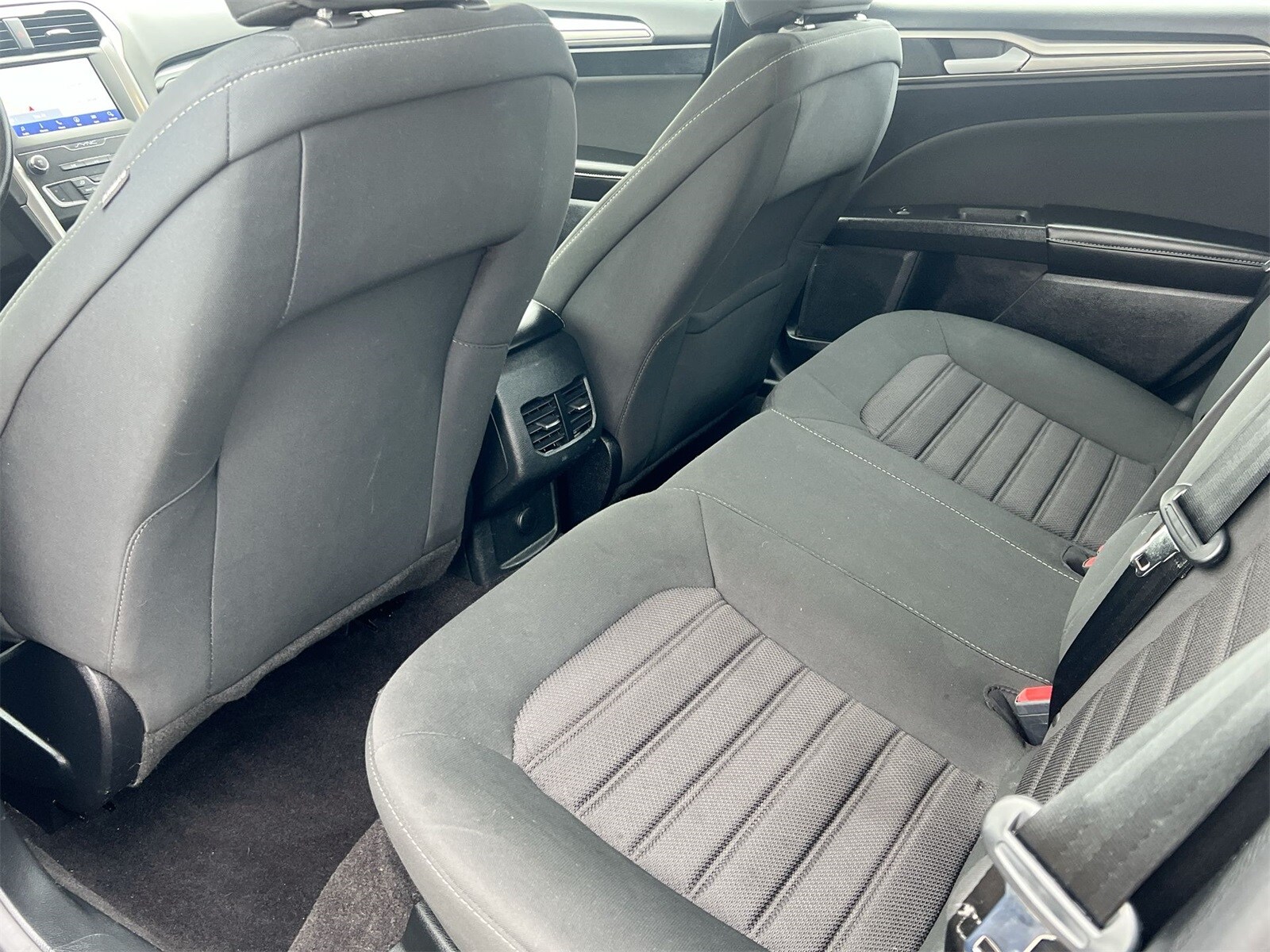 Thumbnail: 2020 Ford Fusion - 18