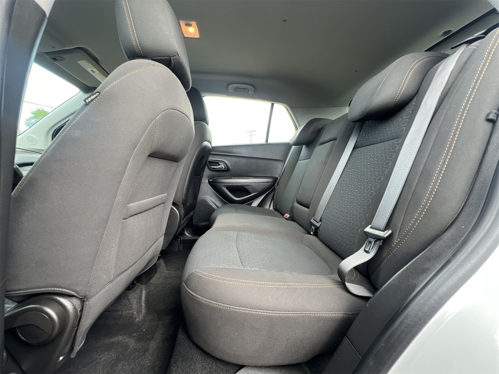 Thumbnail: 2020 Chevrolet Trax - 20