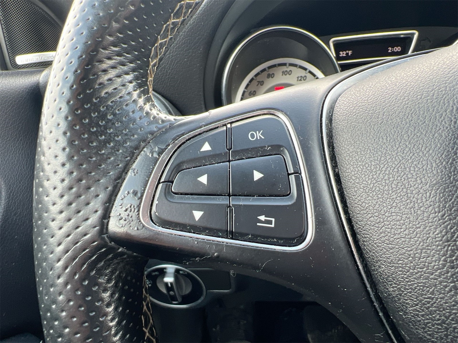 Thumbnail: 2015 Mercedes-Benz CLA - 23