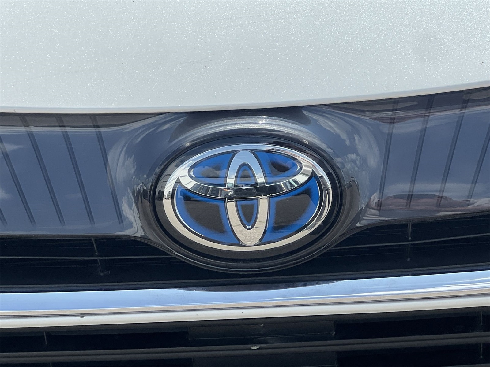 Thumbnail: 2021 Toyota Venza - 12