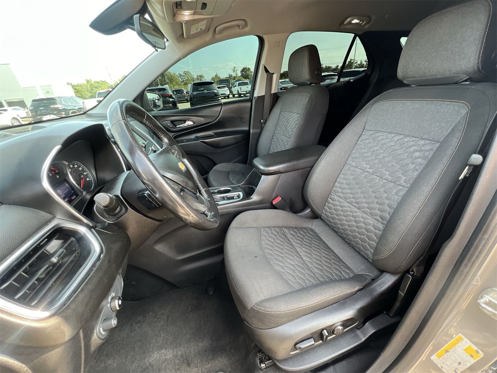 Thumbnail: 2019 Chevrolet Equinox - 16